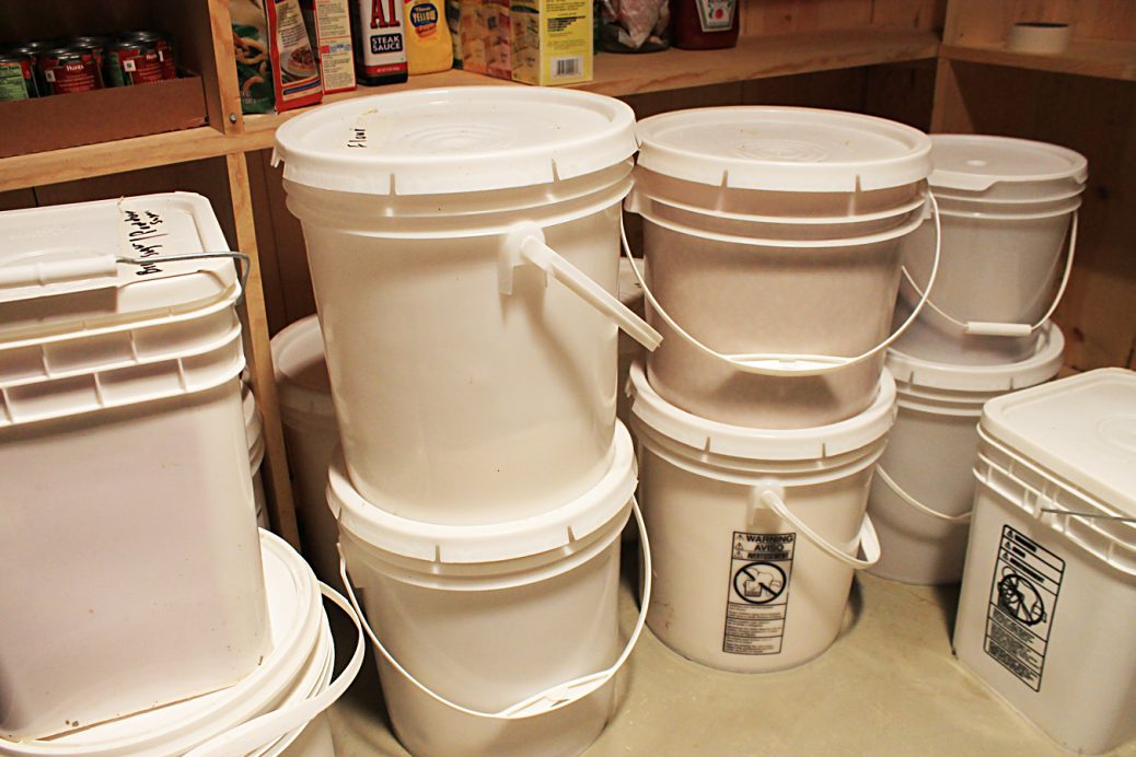 Storing Bulk Foods  Choose the RIGHT Bucket! 