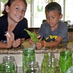 Kids_canning_beans
